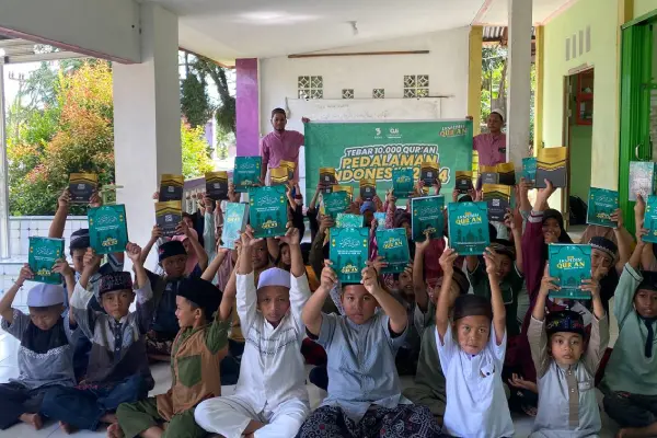 5 Hadits tentang Sedekah: Makna dan Keutamaannya